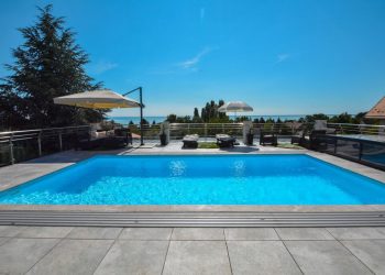 luxury-villa-balatongyorok-kulso-09-1024x683