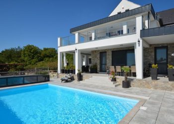 luxury-villa-balatongyorok-kulso-12-1024x683