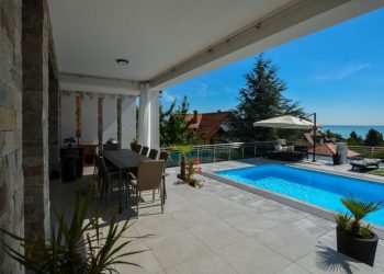 luxury-villa-balatongyorok-kulso-14-1024x683